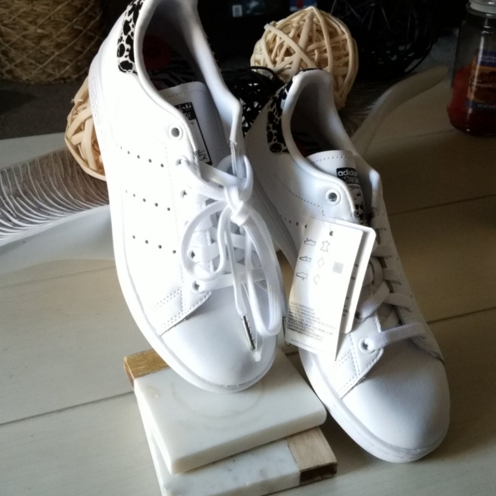 Woman sneaker adidas